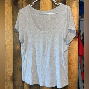 Soft ribbed T